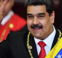 Joven Club junto a la Revolución Bolivariana