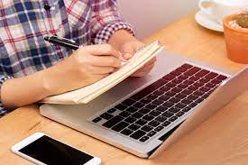 Alojamiento de curso a distancia en plataforma en línea